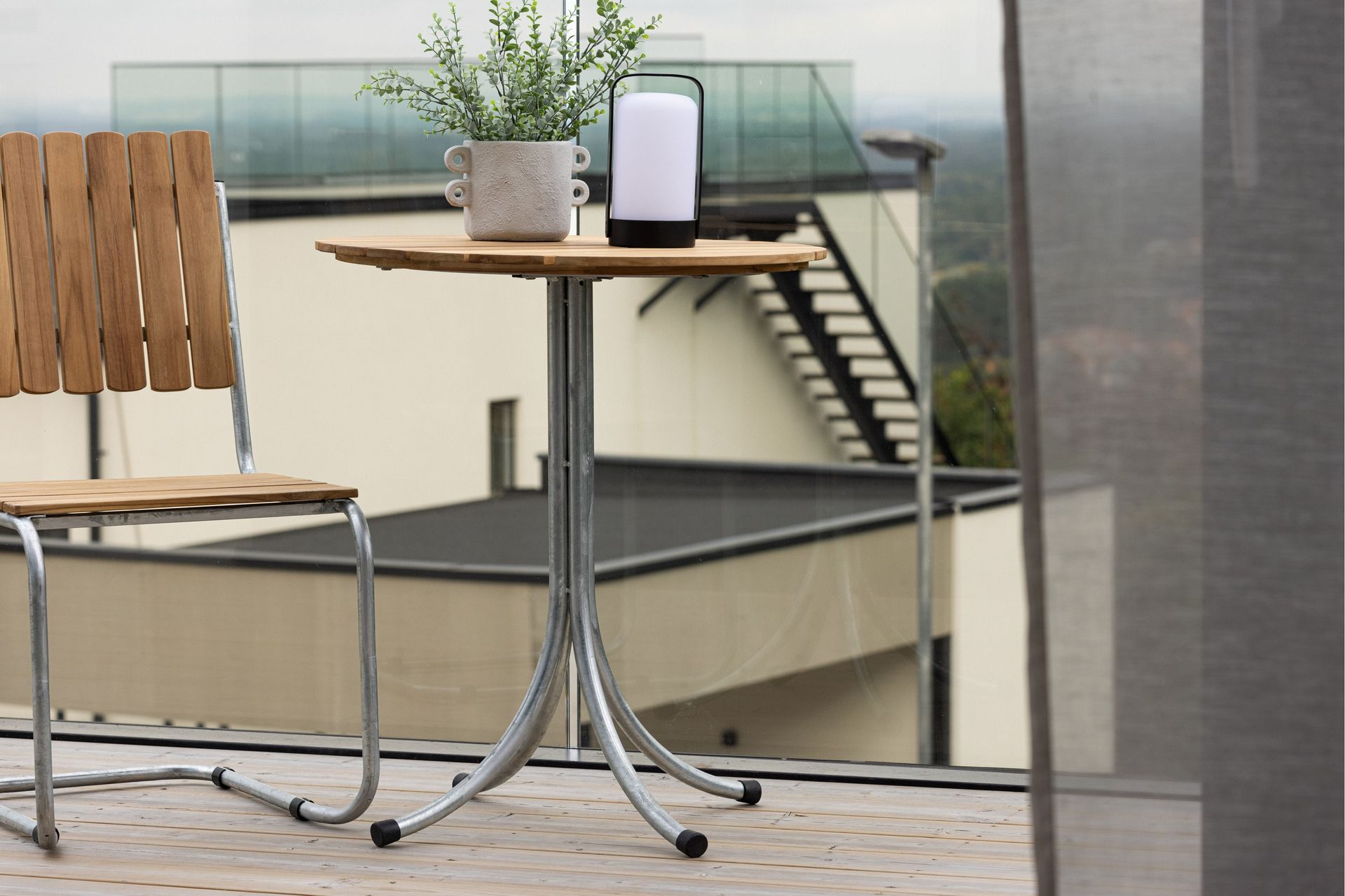 Holmsund Cafébord 65 cm - Natur/Sølv - Hagemøbler - Balkong - Balkongmøbler - Balkongbord