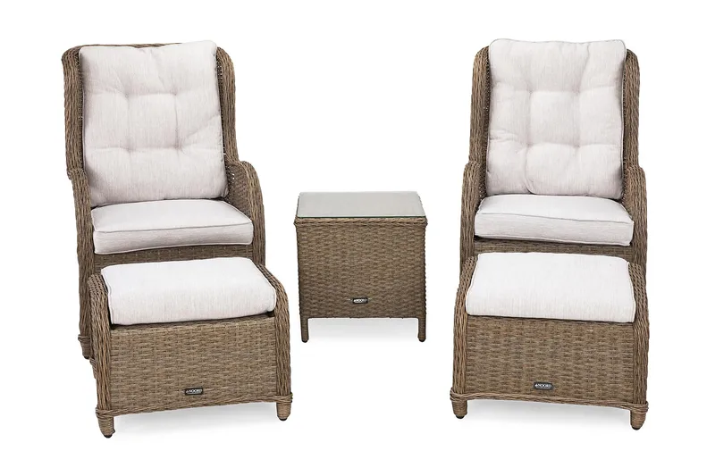 Marcus Cafésett med 2 Ørelapplenestoler m Fotskammel + Pute - Natur - Hagemøbler - Balkong - Balkongmøbler - Balkonggrupper