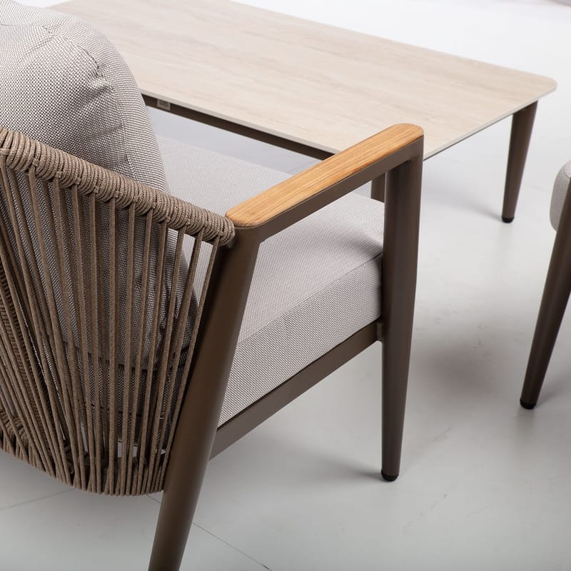 Hagemøbelsett HOME4YOU Delia bord, sofa og 2 stoler - Beige - Hagemøbler - Balkong - Balkongmøbler - Balkonggrupper