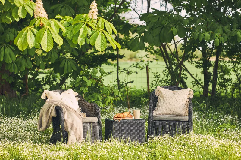 Marcus Cafésett med 2 Light Lenestoler m Pute - Svart - Hagemøbler - Balkong - Balkongmøbler - Balkonggrupper