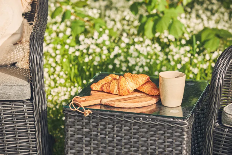 Marcus Cafésett med 2 Light Lenestoler m Pute - Svart - Hagemøbler - Balkong - Balkongmøbler - Balkonggrupper