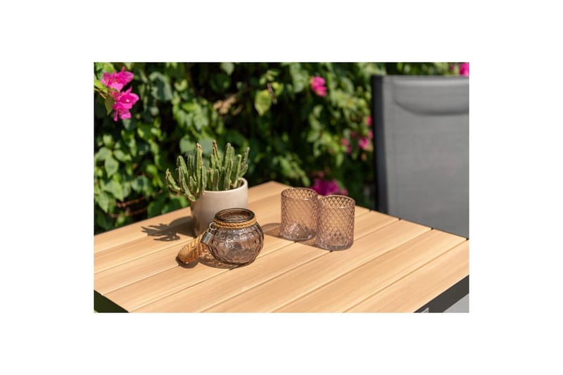 Utendørs møbelgruppe Lifestyle Garden Panama 2x stabelbar lenestol & bistrobord - Hagemøbler - Balkong - Balkongmøbler - Balkonggrupper