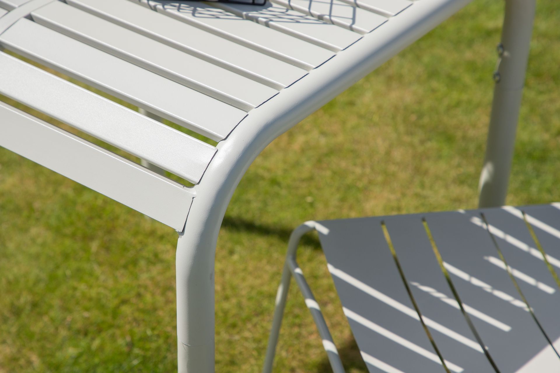 Borneo Cafébord 70 cm - Beige - Hagemøbler - Hagebord - Cafebord