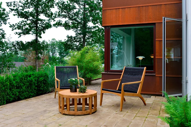 Hillerstorp Himmelsnäs rundt sofabord utendørs 80 cm teak - Brun - Hagemøbler - Hagebord - Cafebord