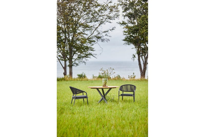 Hillerstorp Ekeryd utebord Ø110 cm - Hagemøbler - Hagebord - Spisebord ute