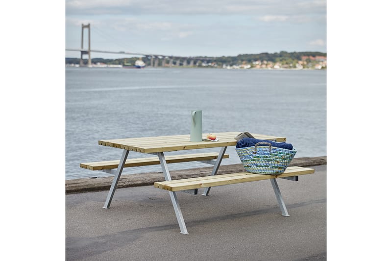 PLUS Alpha Bord/Benksett 118 cm Trykkimpregnert - Hagemøbler - Hagebord - Piknikbord