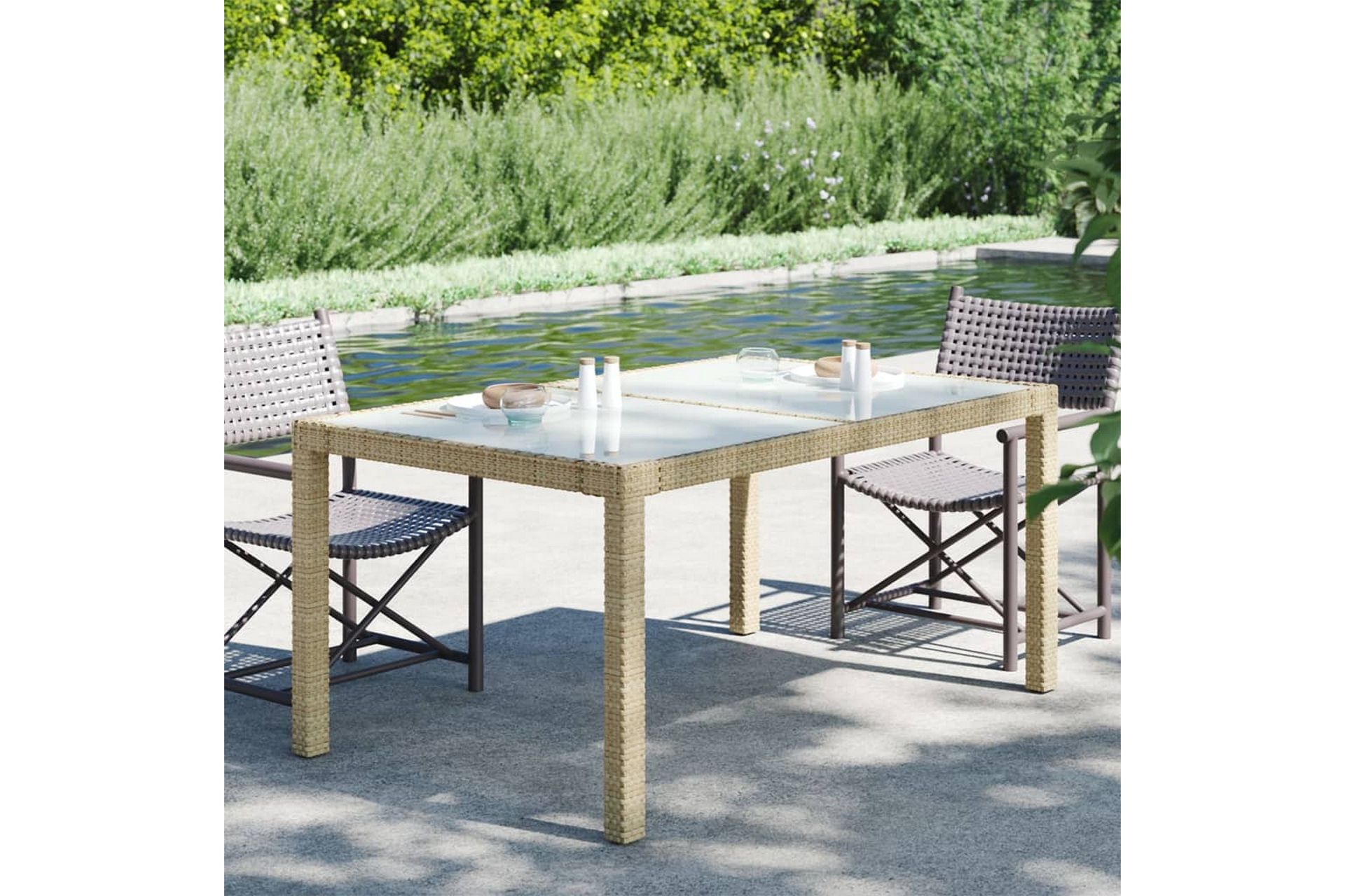Hagebord 150x90x75 cm herdet glass og polyrotting beige - Beige - Hagemøbler - Hagebord - Spisebord ute