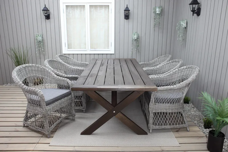 Hains Fasta Spisebord 220 cm - Brun - Hagemøbler - Hagebord - Spisebord ute