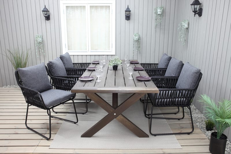 Hains Fasta Spisebord 220 cm - Brun - Hagemøbler - Hagebord - Spisebord ute