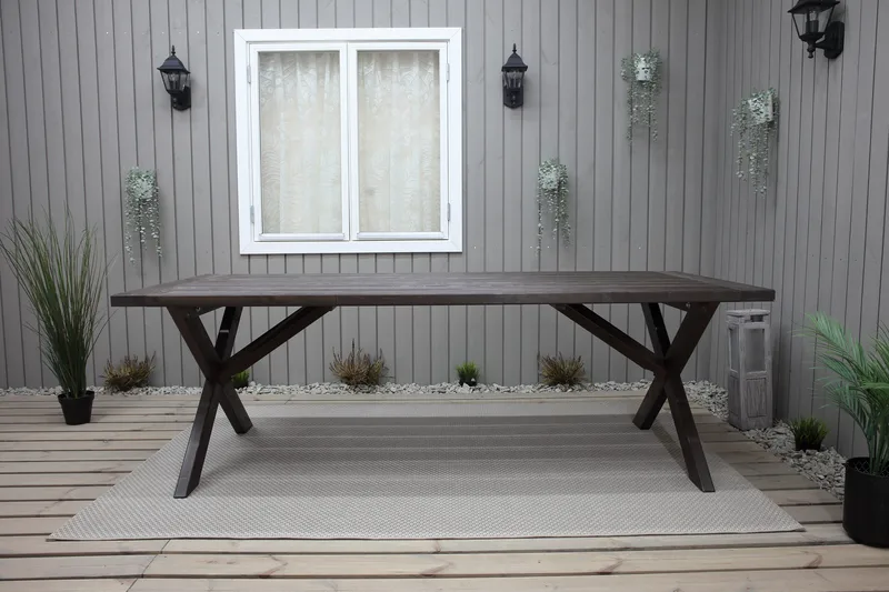 Hains Fasta Spisebord 220 cm - Brun - Hagemøbler - Hagebord - Spisebord ute