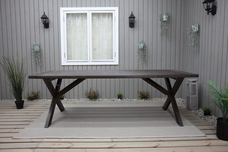 Hains Fasta Spisebord 220 cm - Brun - Hagemøbler - Hagebord - Spisebord ute