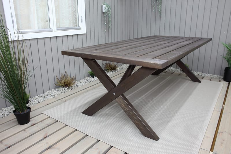 Hains Fasta Spisebord 220 cm - Brun - Hagemøbler - Hagebord - Spisebord ute