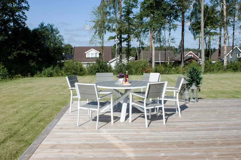 Parma Spisebord 140 cm Rundt Hvit/Grå - Venture Home - Hagemøbler - Hagebord - Spisebord ute
