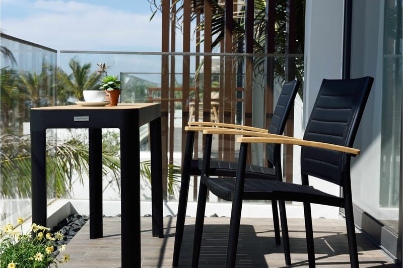 Portals Spisebord 143 cm - Svart/Tre - Hagemøbler - Hagebord - Spisebord ute