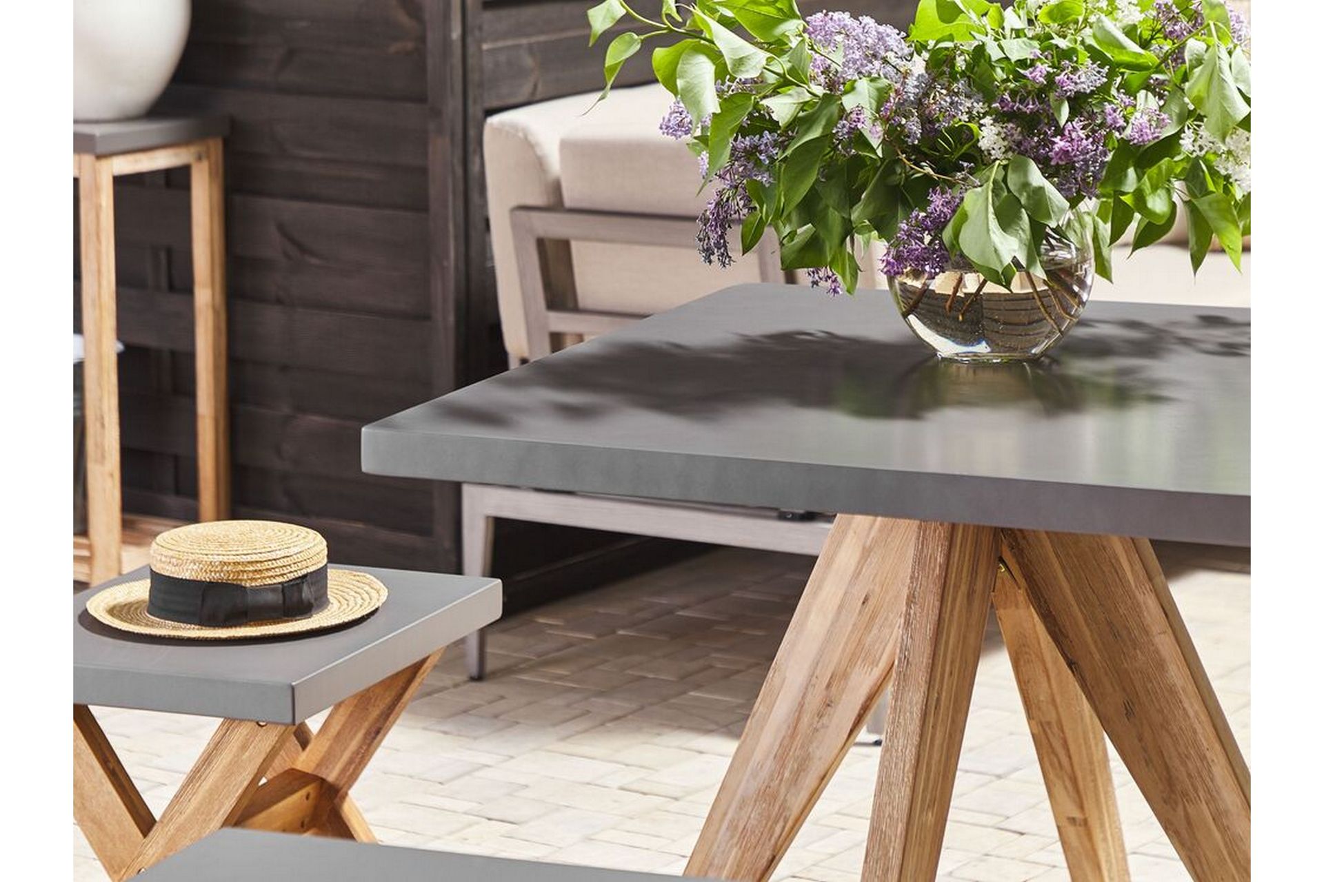 Rundt hagebord betongeffekt 90 c 90 cm OLBIA - Grå - Hagemøbler - Hagebord - Spisebord ute