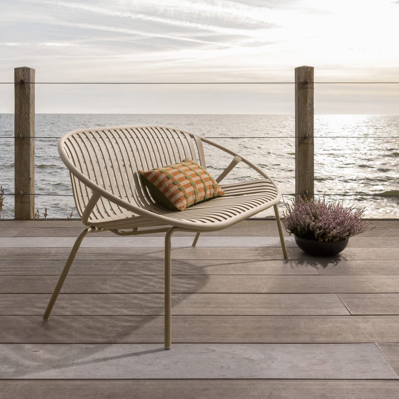 Benk Bruce 134 cm utendørs - Sand - Hagemøbler - Utesofa - Benker