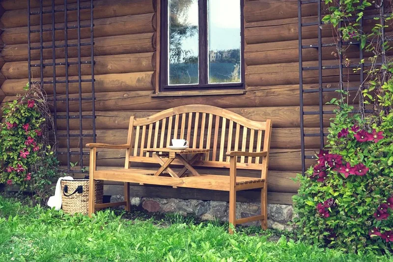 Hilo Hagebenk 150 cm - Tre / Natur - Hagemøbler - Utesofa - Benker