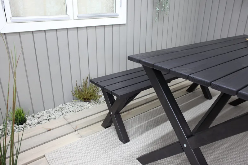 Lietinna Utebenk 140 cm - Svart - Hagemøbler - Utesofa - Benker