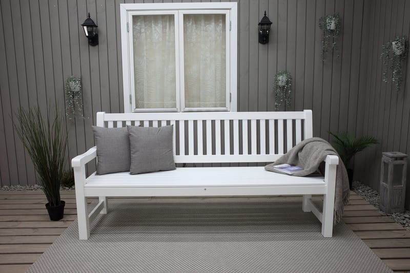 Rimforsa Hagesofa - Hvitglasert Furu - Hagemøbler - Utesofa - Hagebenk & hagesofa