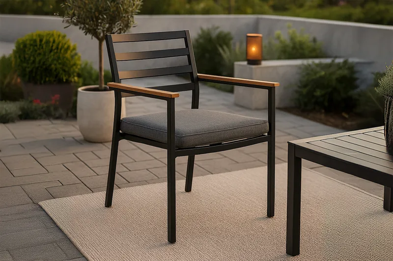 Brasilia Karmstol Stablebar - Svart - Hagemøbler - Stoler & Lenestoler - Spisestoler & hagestoler utendørs