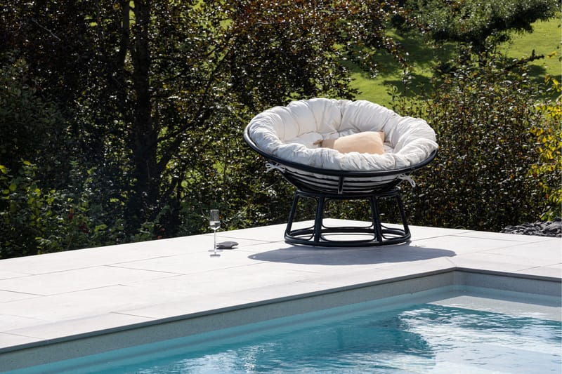 Loungestol Bonnie Svart/Hvit - Hagemøbler - Stoler & Lenestoler - Utelenestoler