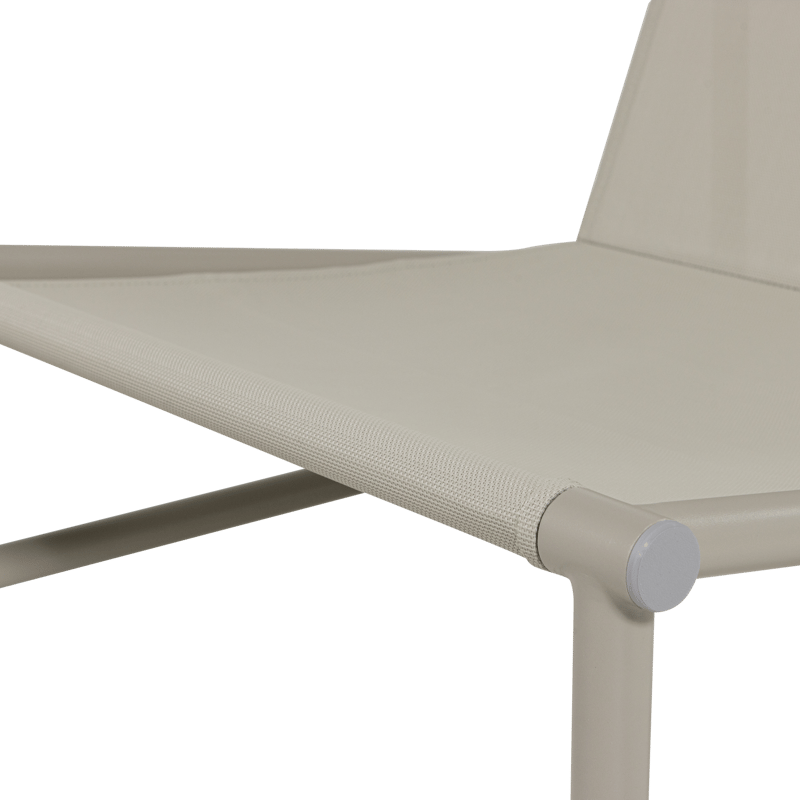 Loungestol Elvo 82 cm utendørs - Sand/Hvit - Hagemøbler - Stoler & Lenestoler - Utelenestoler