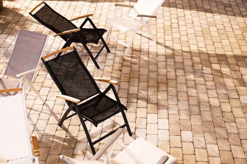 Las Vegas Regulerbar Stol Utendørs - Hvit/Teak - Hagemøbler - Stoler & Lenestoler - Posisjonsstol