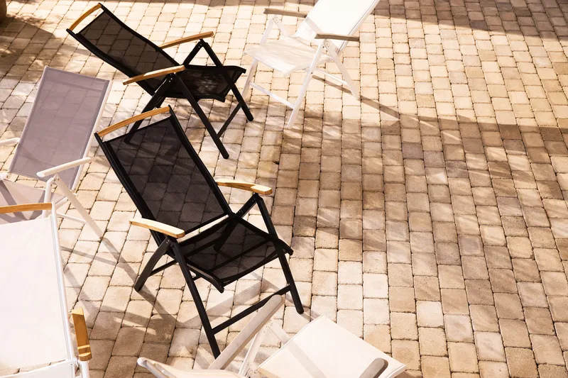 Las Vegas Regulerbar Stol Utendørs - Hvit/Teak - Hagemøbler - Stoler & Lenestoler - Posisjonsstol