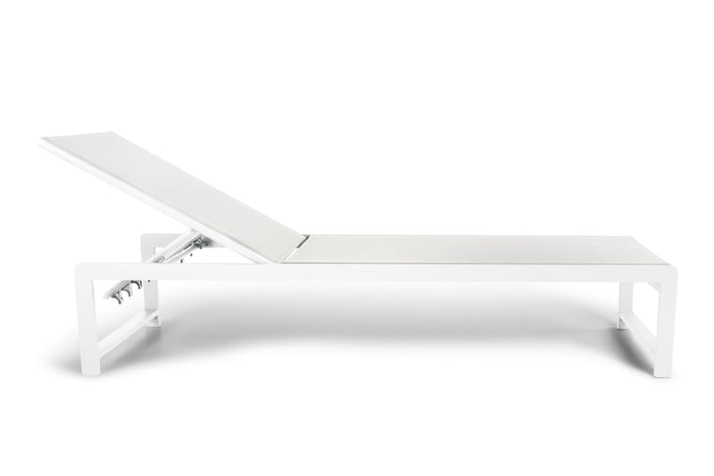 Sanna Solseng med Justerbar Ryggstøtte - Hvit - Hagemøbler - Stoler & Lenestoler - Solseng & solvogner