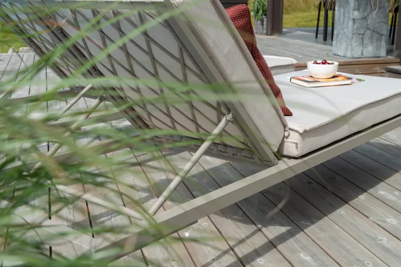 Solseng Hillerstorp Jet Set - Beige - Hagemøbler - Stoler & Lenestoler - Solseng & solvogner