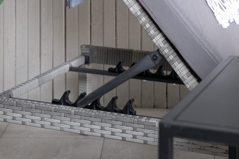 Bilbao Solseng med Pute - Grå - Hagemøbler - Stoler & Lenestoler - Solseng & solvogner