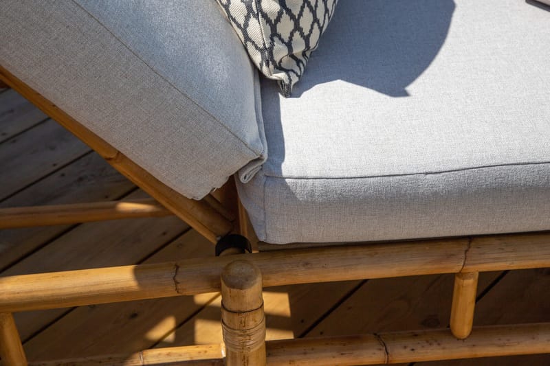 Cane Solseng m Pute - Brun/Lys grå - Hagemøbler - Stoler & Lenestoler - Solseng & solvogner