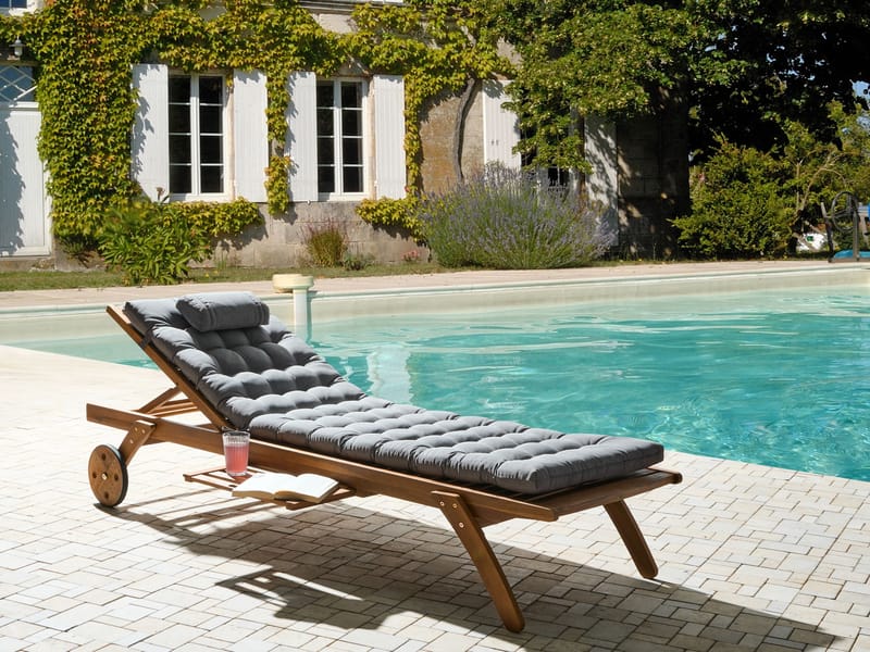 Solseng utendørs med pute Cesana Premium akasietre - Brun/grå - Hagemøbler - Stoler & Lenestoler - Solseng & solvogner