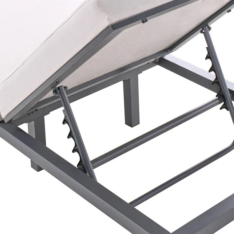 Solstol Lariano - Beige, svart - Hagemøbler - Stoler & Lenestoler - Solstoler