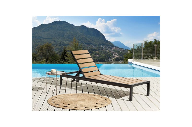 Solstol Nardo - Lyst tre, svart - Hagemøbler - Stoler & Lenestoler - Solseng & solvogner