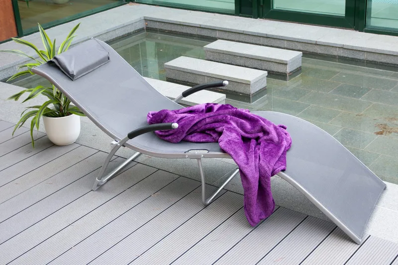 Solstol BATYA 173x63x65cm - Hagemøbler - Stoler & Lenestoler - Solstoler