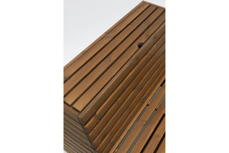 Bara Vara Lenestol - Brun - Hagemøbler - Stoler & Lenestoler - Utelenestoler