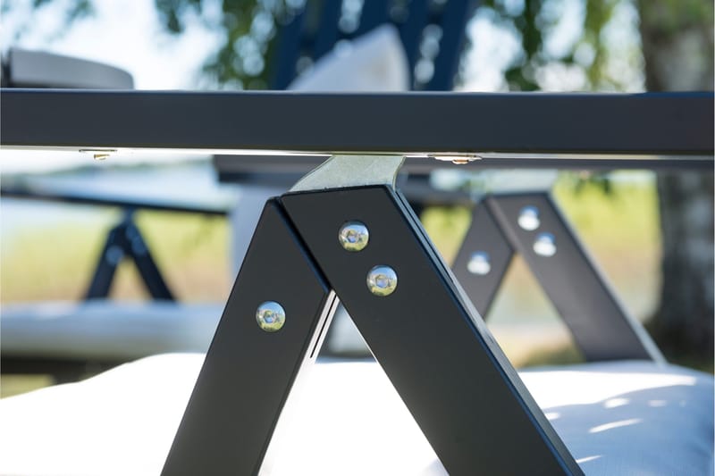 Hillerstorp Läckö Posisjonslenestol - Grå - Hagemøbler - Stoler & Lenestoler - Utelenestoler