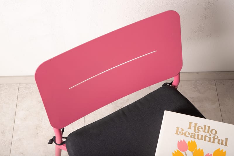 Lina Loungestol med Pute - Rosa - Hagemøbler - Stoler & Lenestoler - Utelenestoler