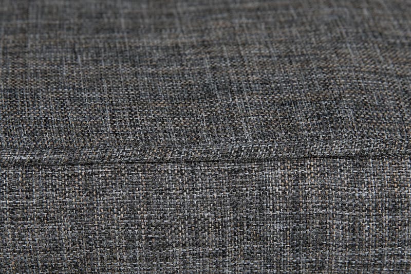 Marcus Light Utendørs Lounge Lenestol med Pute i Kunstrotting - Svart - Hagemøbler - Stoler & Lenestoler - Utelenestoler