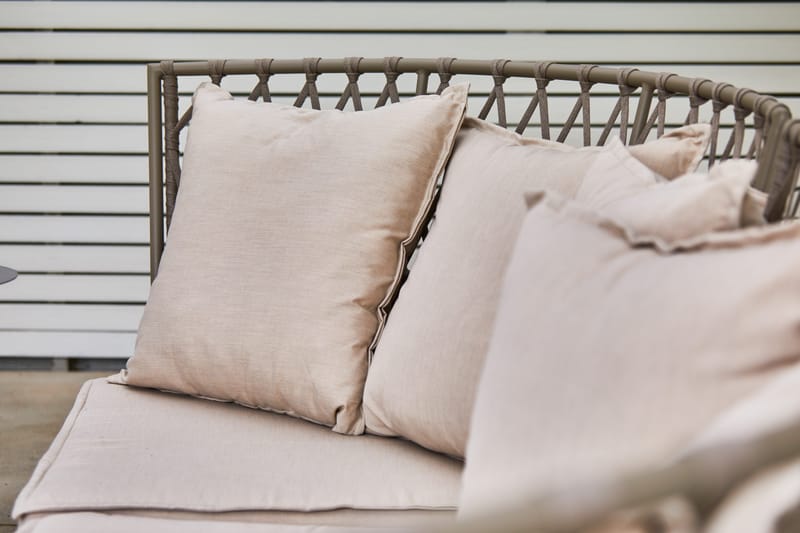 Hillerstorp Jet Set loungesofa 3-seter - Beige - Hagemøbler - Loungemøbler - Lounge sofa