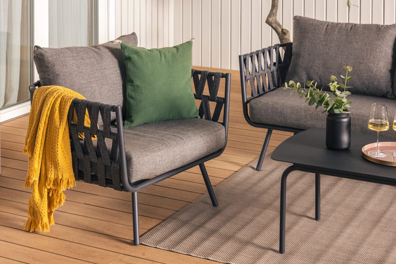 Sandina Sofagruppe 4-seters - Tau/Svart/Grå - Hage - Utemiljø - Veranda & terrasse - Verandamøbler