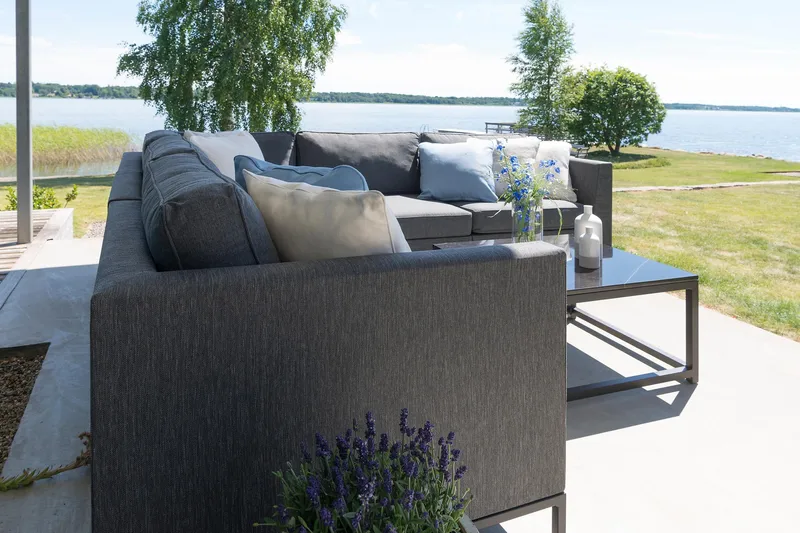 Hillerstorp Adelshamn hjørnesofa utendørs - Grå - Hage - Utemiljø - Veranda & terrasse - Verandamøbler