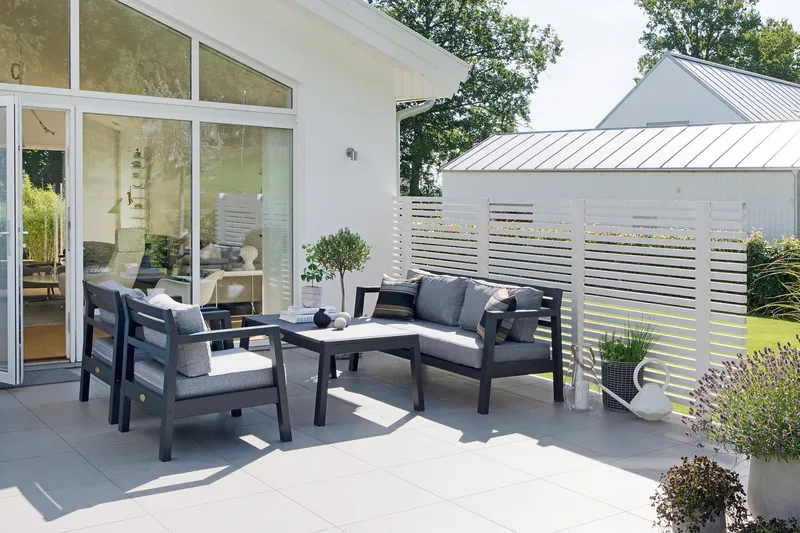 Hillerstorp Stoltö lounge utendørssofa - Grå|svart - Hagemøbler - Loungemøbler - Lounge sofa