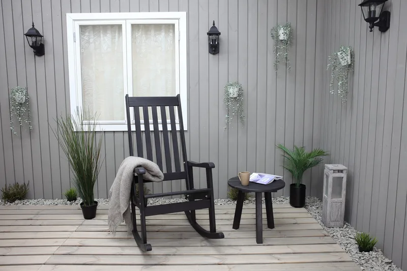 Ellabell Gyngestol - Kaffesvart - Hagemøbler - Loungemøbler - Loungestol ute