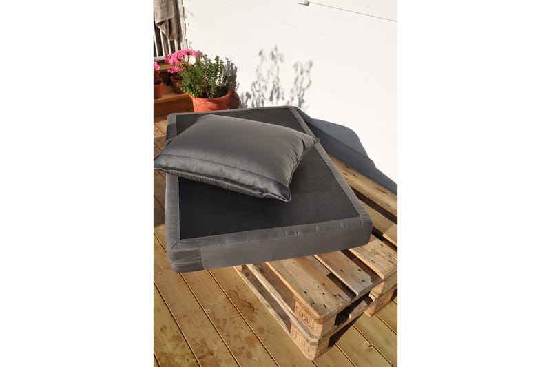 Royal Barbie Ryggpute 75x45 cm Vannavstøtende Svart - Fritab - Hagemøbler - Puter - Øvrige puter