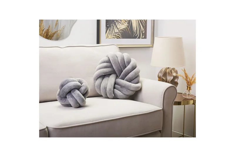 Pynteputer Akola Grå, Fløyel - Grå, Fløyel - Tekstiler - Pute & pledd - Pynteputer