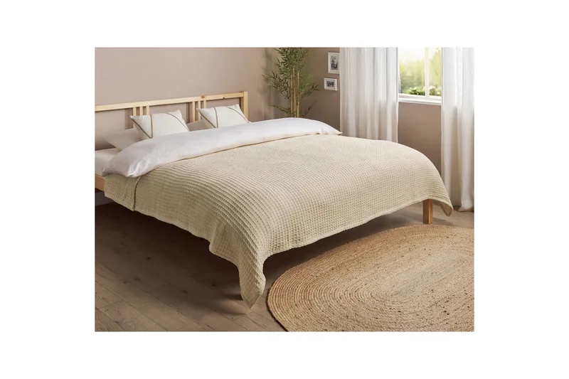 Sengeteppe Chagyl Beige, 200x220 cm - Beige, 200x220 cm - Tekstiler - Sengetøy - Sengeteppe - Sengeteppe enkeltseng