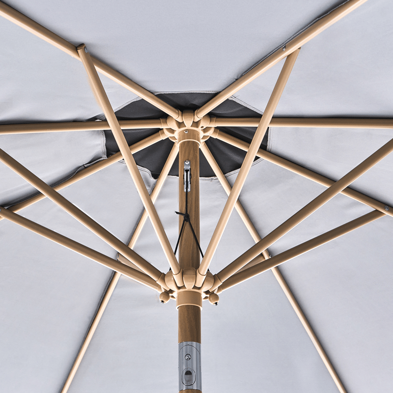 Parasoll utendørs 270 cm Isolotto - grå/brun/svart - Hagemøbler - Solbeskyttelse - Parasoller - Balkongparasoll