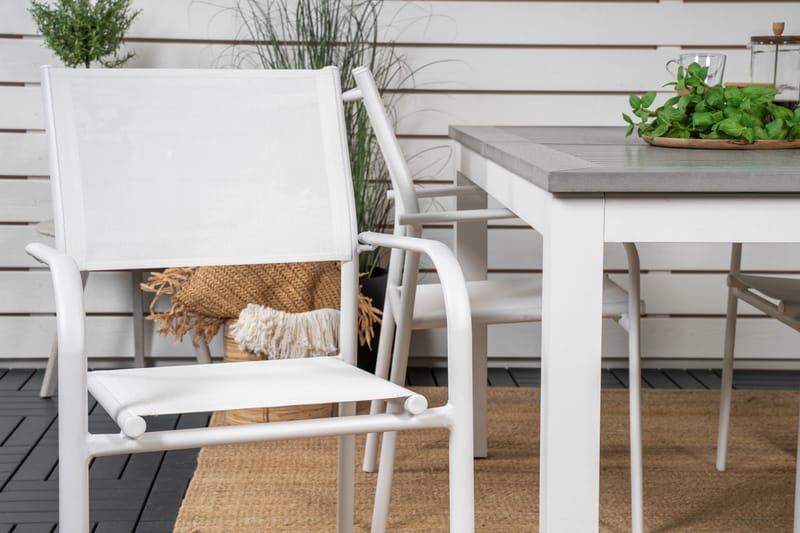 Albany Spisegruppe 150-210 cm Rektangulær med 4 Santorini Stoler - Grå - Hagemøbler - Hagegruppe - Spisegrupper hage